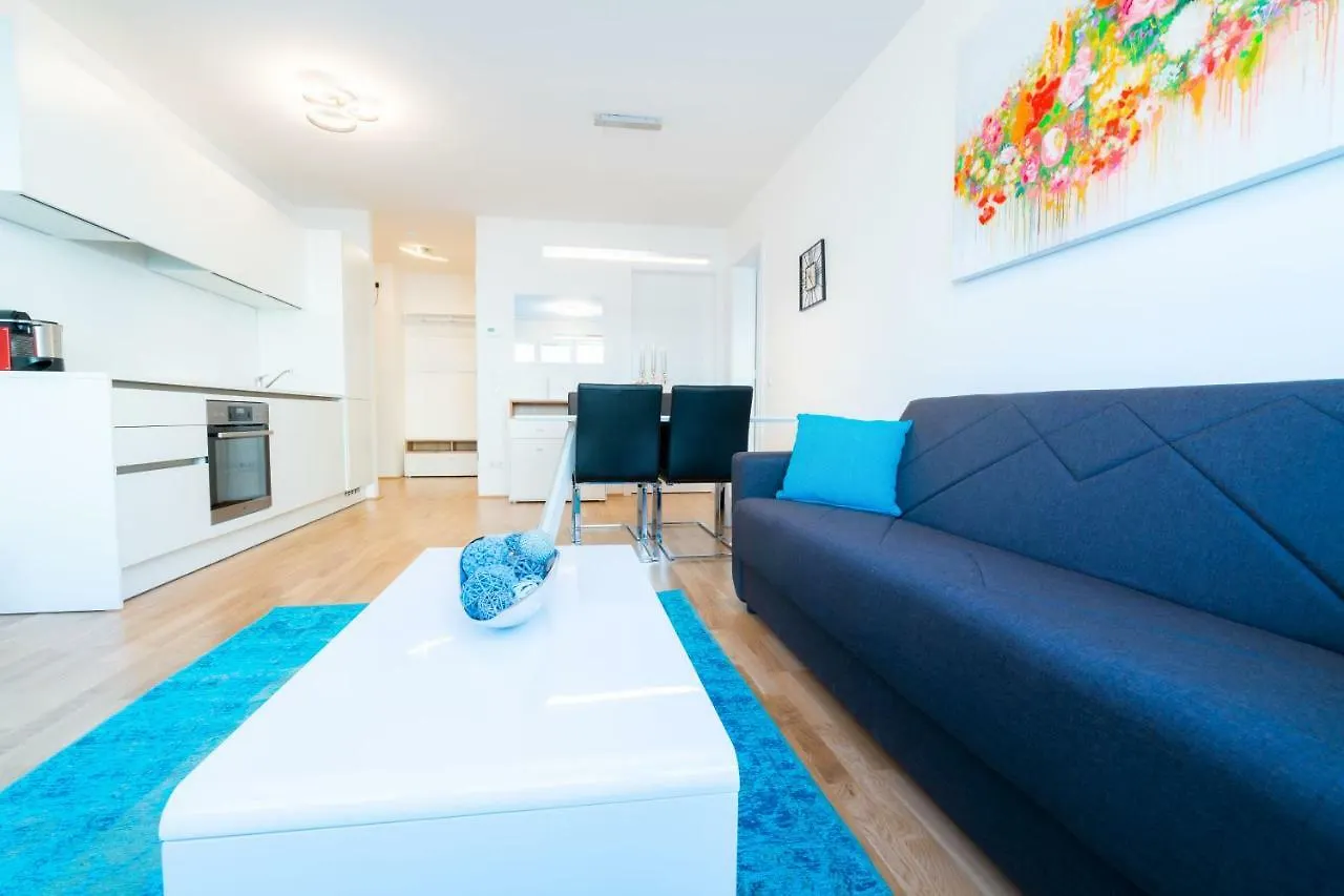 Vienna Residence, Kagran - United Nations 0*,